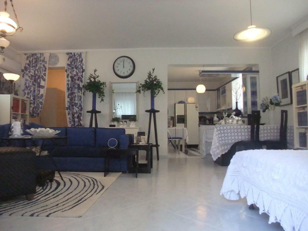 דירות Peraía A Majestic Elegant House With A Garden מראה חיצוני תמונה